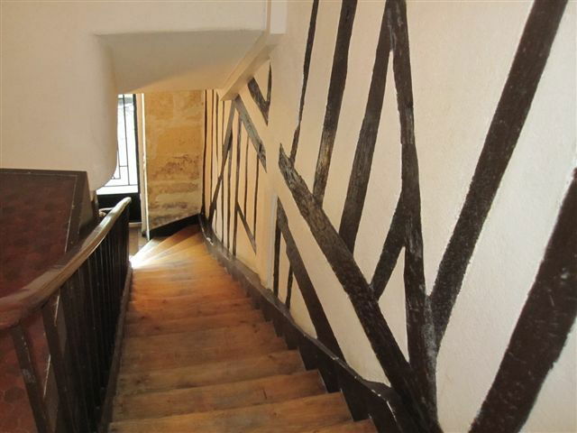 Estudio Independiente Paris 27736