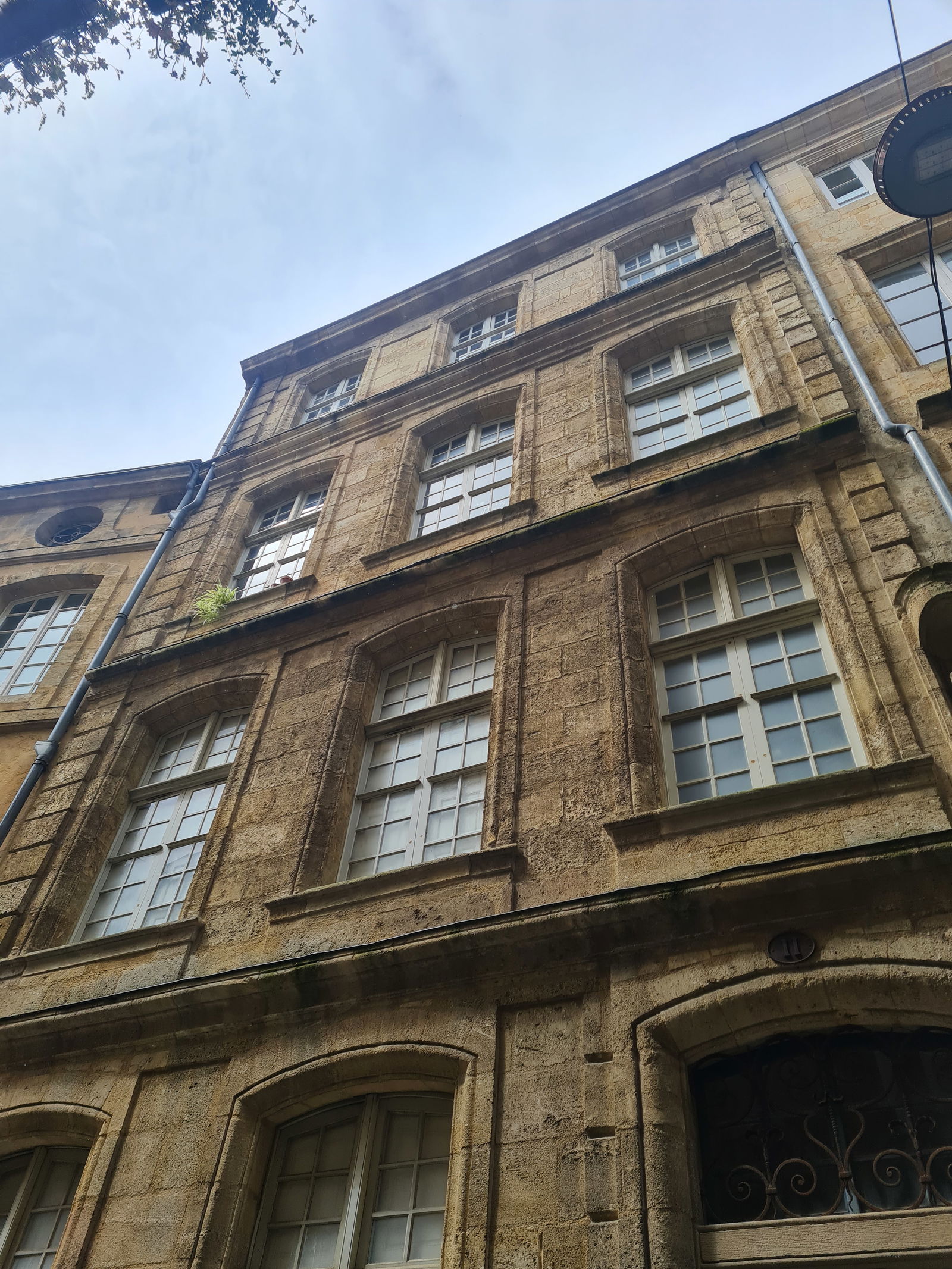 Estudio Independiente Bordeaux 513345