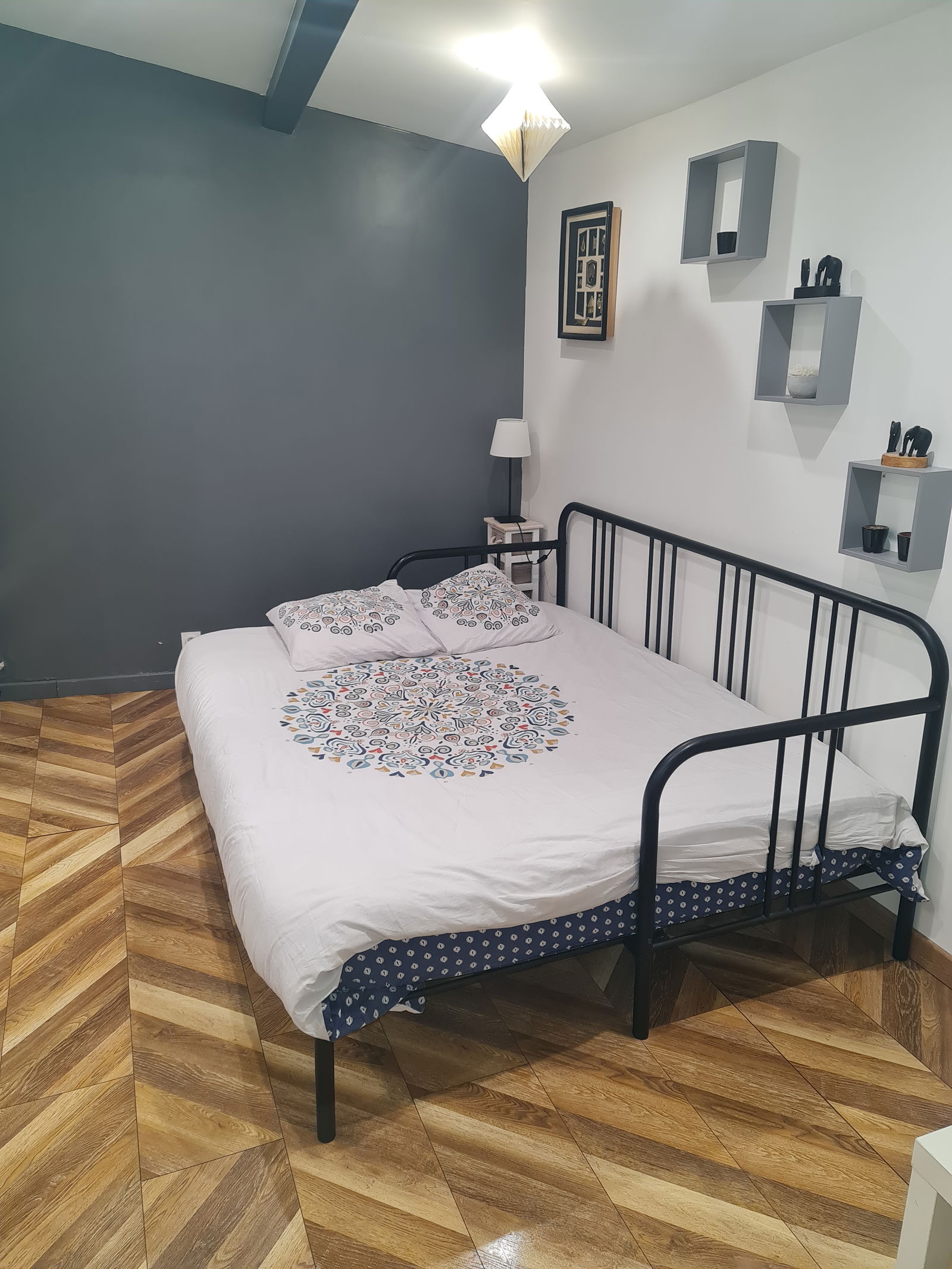 Estudio Independiente Vaulx-en-Velin 262868