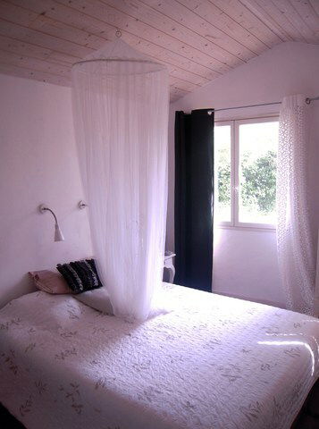 Estudio Independiente Castillon-du-Gard 45344