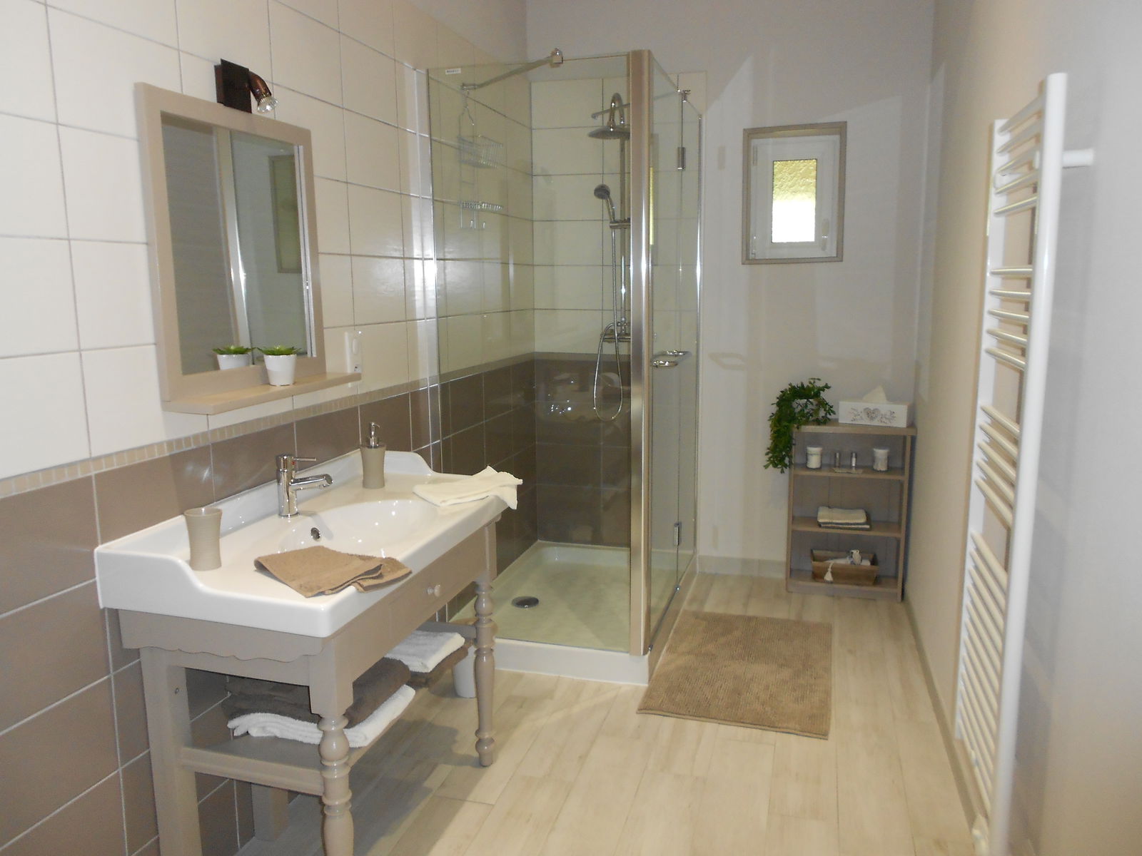 Habitaciones De Huéspedes Couches 79422