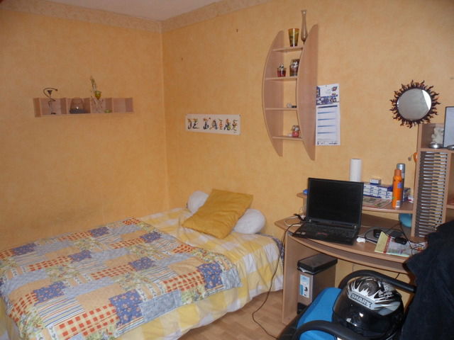 Colocación Saint-Cyr-sur-Morin 21404
