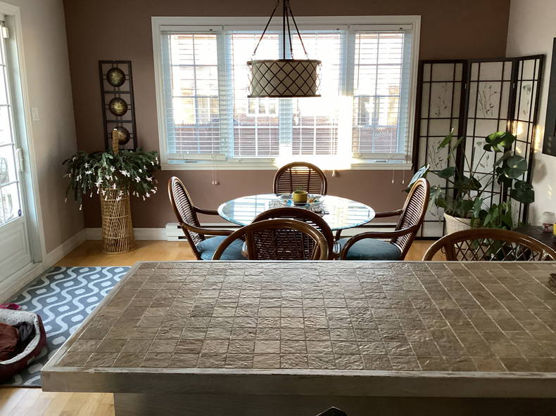 Gastgezin Brossard 254863-1