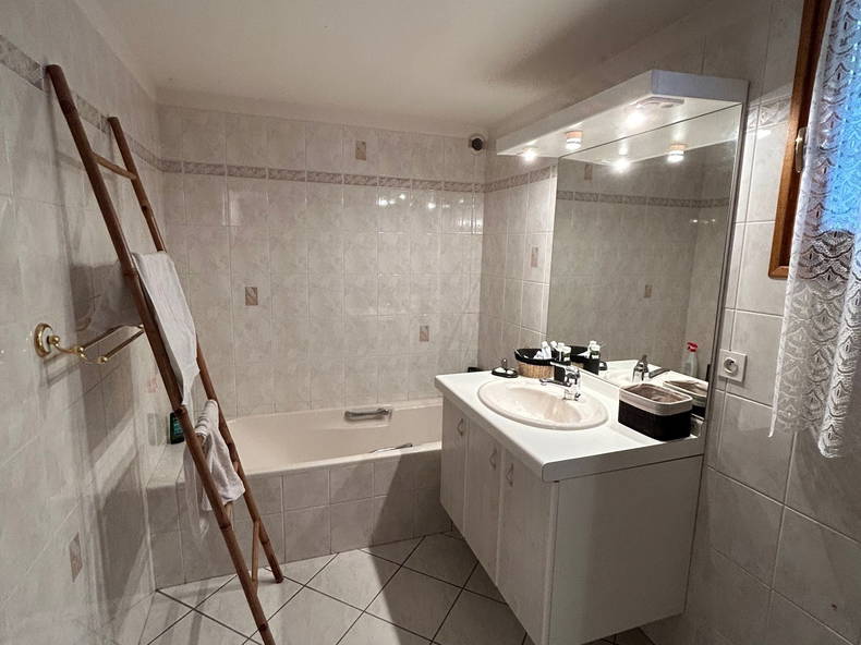 Toda La Casa Annecy 266536-4