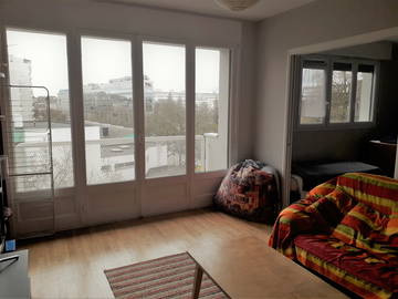 Roomlala | Entire Apartment for Rent in Rennes - Place De Bretagne