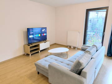 Roomlala | Entire F2 apartment (Viry, Swiss border, 2 km from Geneva)