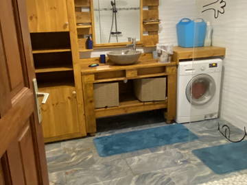 Homestay for rent in Vieux-Habitants - photo 19: Bathroom-19
