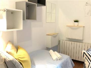 Roomlala | Espectacular Habitación En Plaza Cataluña (RH15-R2)