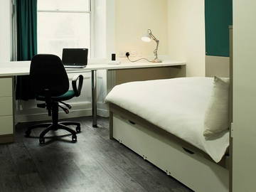 Roomlala | Estudante precisa de quarto em alojamentos privados