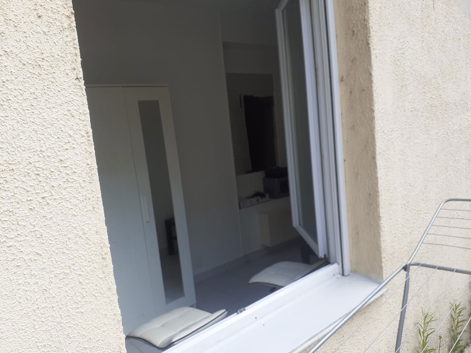 Colocación Louvres 267988