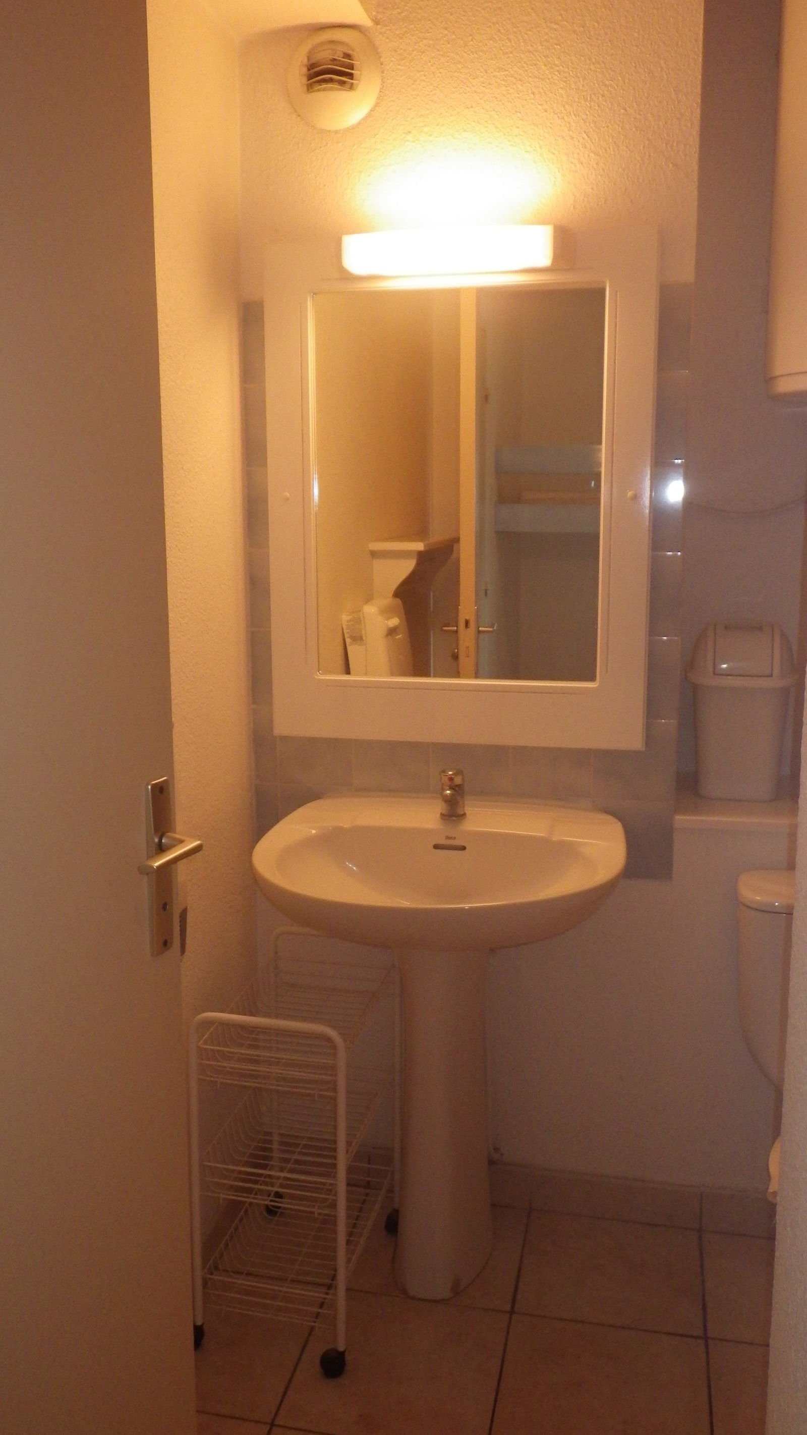 Estudio Independiente Fréjus 65210