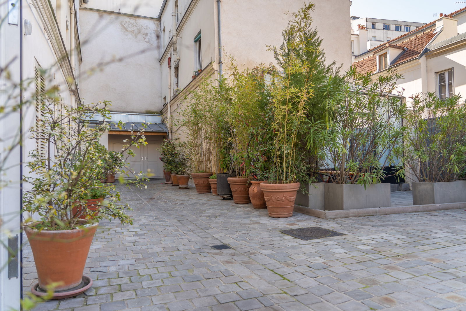 Estudio Independiente Paris 76394