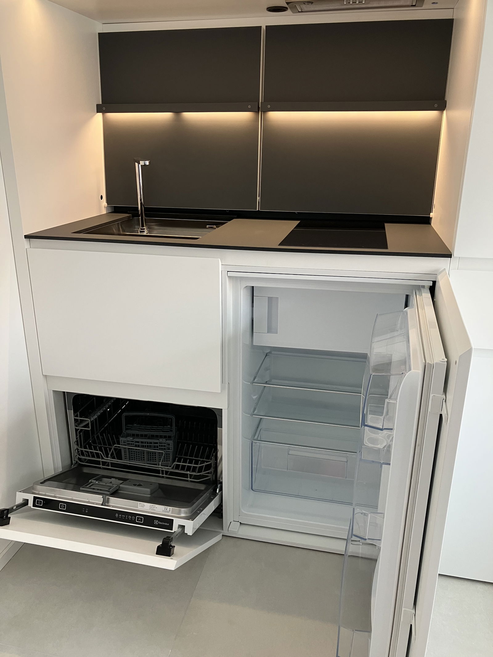 Quedarse En Casa Genolier 266264