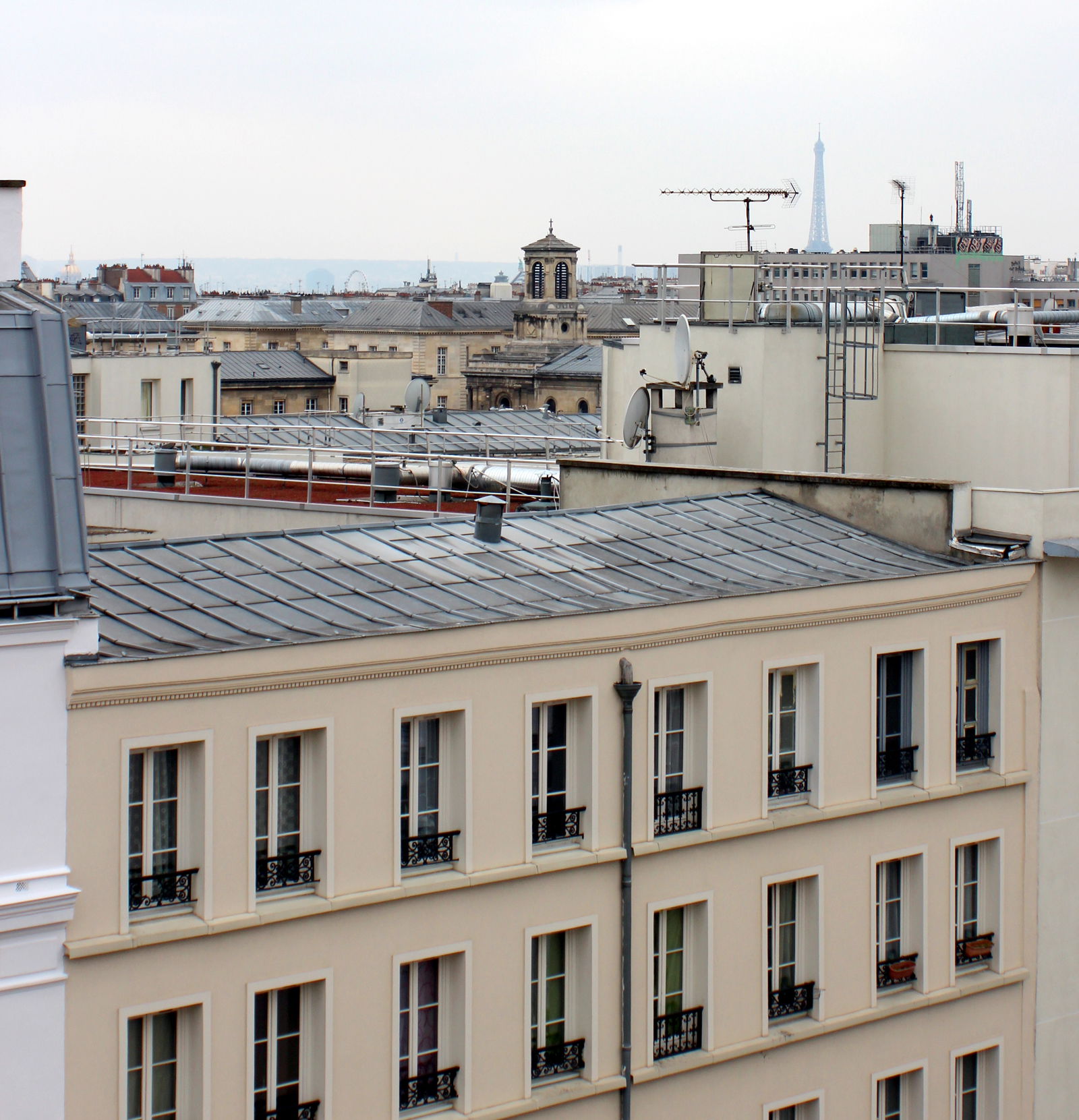 Estudio Independiente Paris 100794