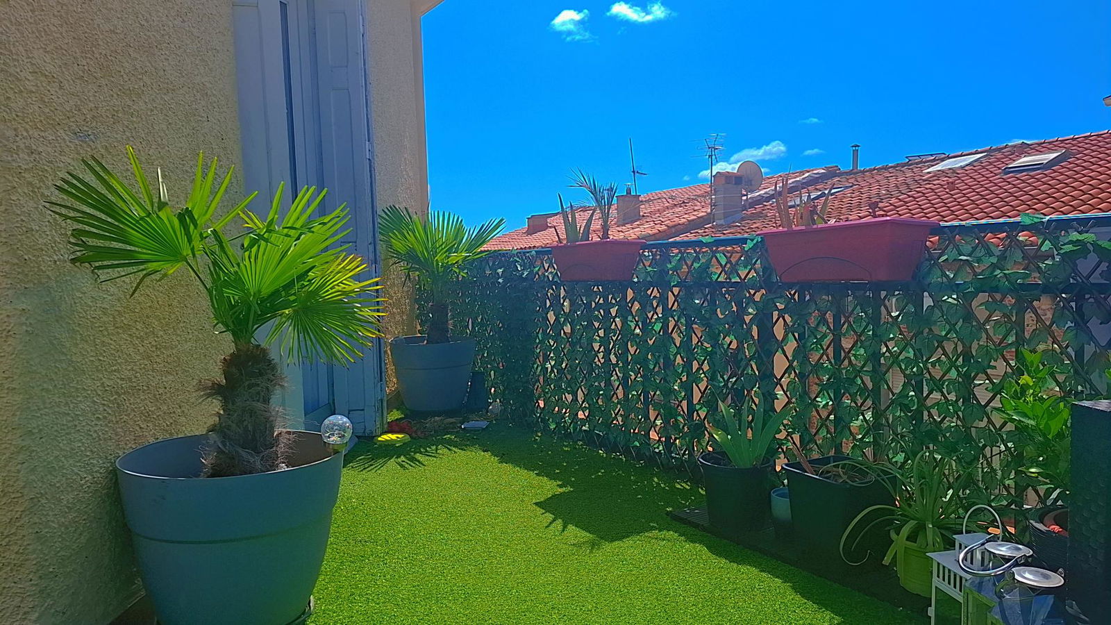 Hospedagem Em Casa De Família Pézilla-la-Rivière 574457