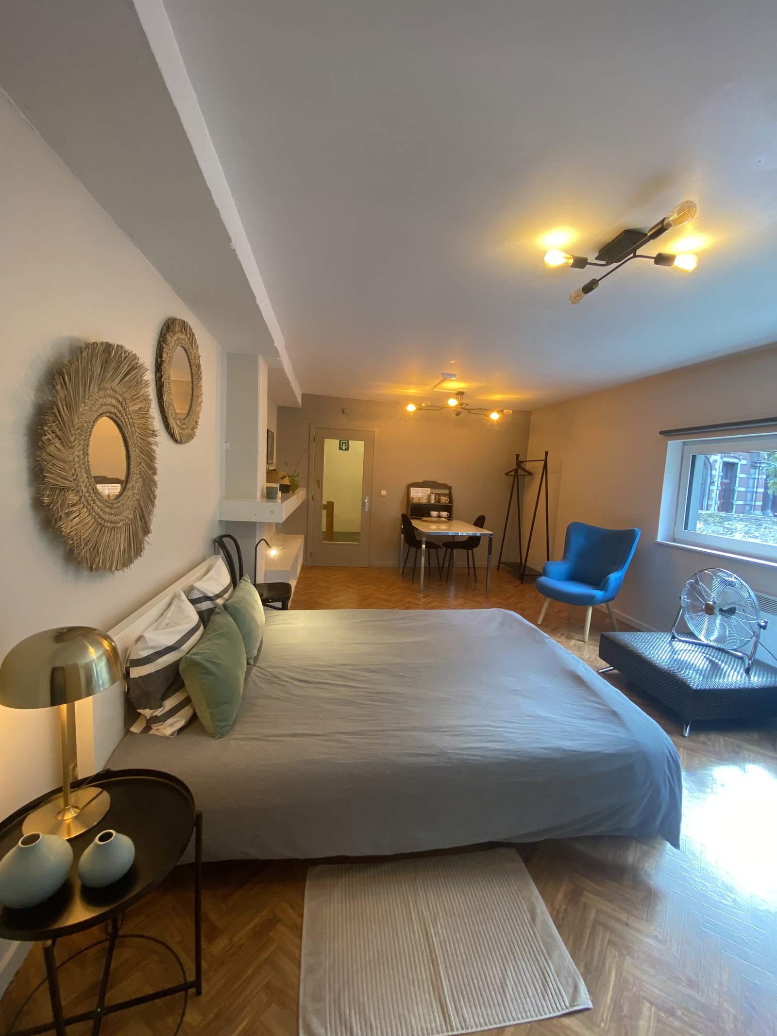 Habitación En Casa Del Anfitrión Huy 677213