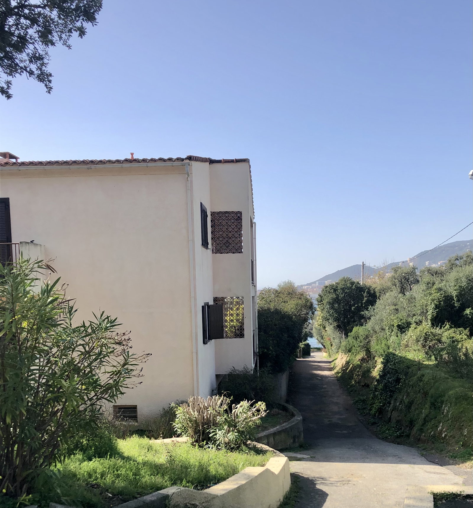 Casa Entera Ajaccio 667095