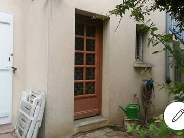 Roomlala | Estúdio de 2 quartos de 30 m2 em adega convertida em casa