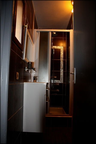 Estúdio Independente La Garde 2049