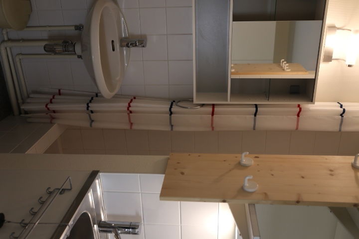 Colocación Mons 111104