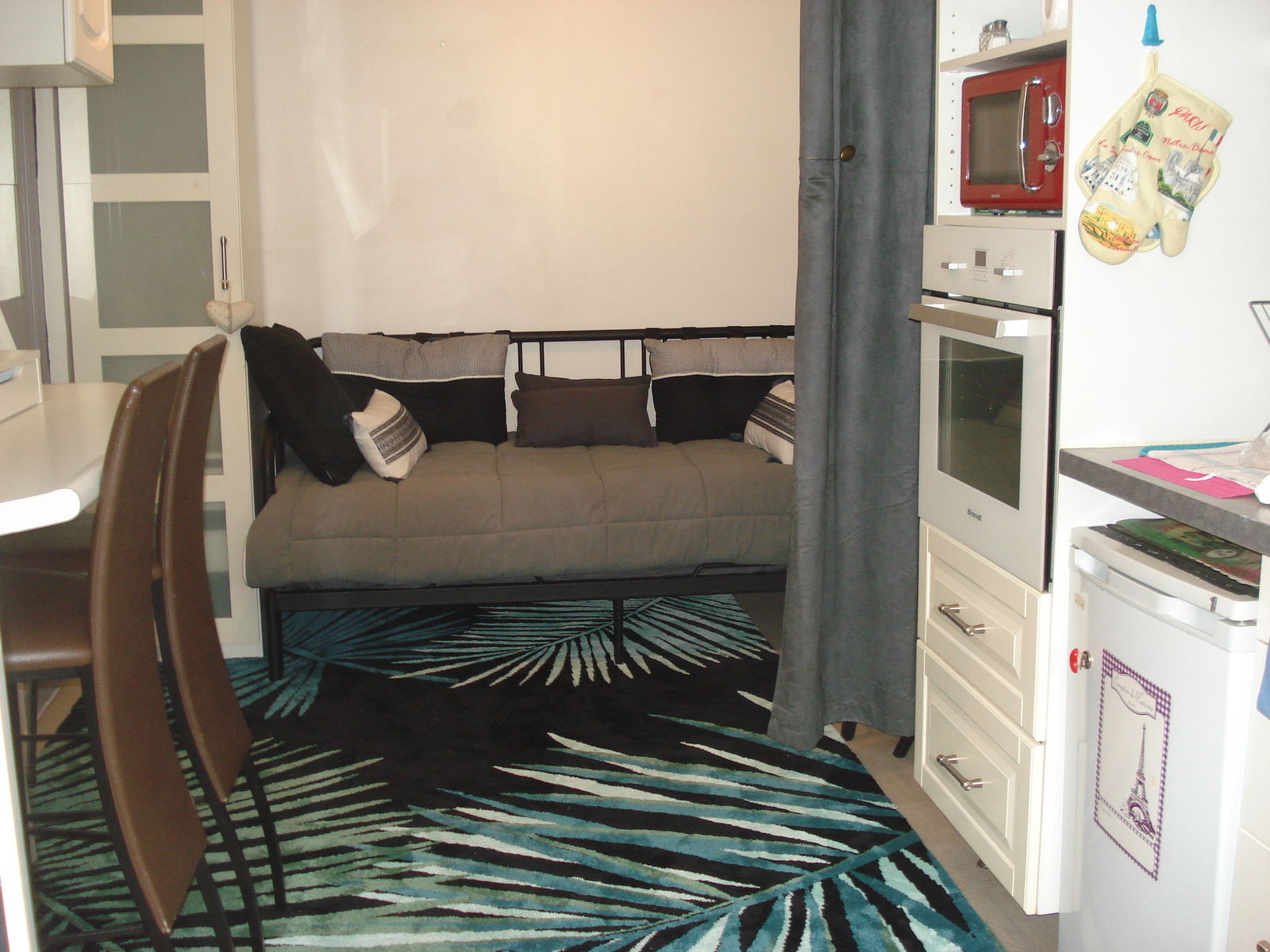 Estudio Independiente Paris 141063