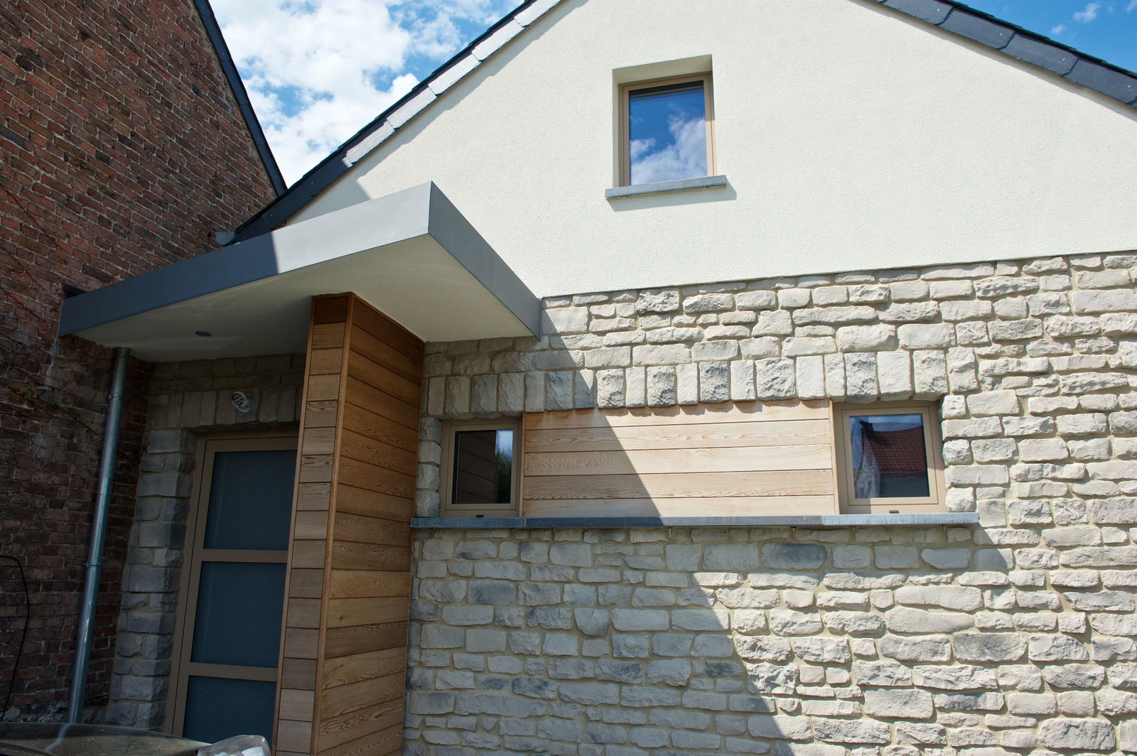 Colocação Namur 166303