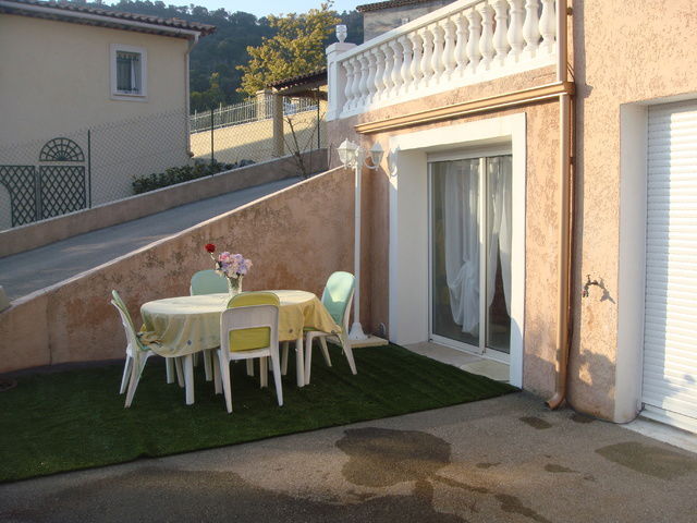 Estudio Independiente Auribeau-sur-Siagne 46240