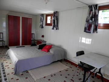 Roomlala | Estúdio independente para alugar em Caen - Estacionamento e ônibus
