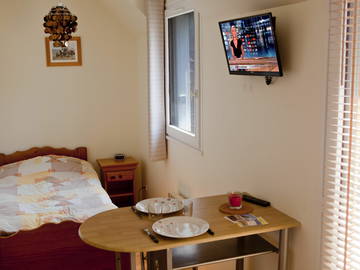 Roomlala | Estúdio mobiliado a 100 metros da praia