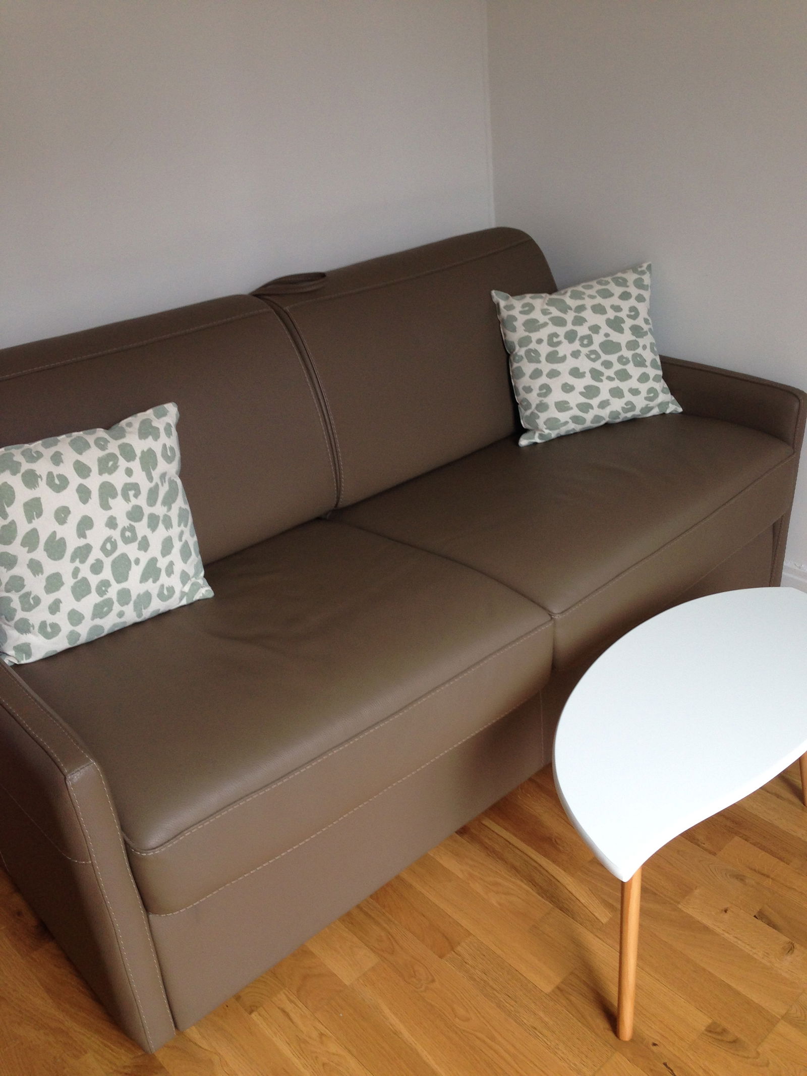 Estudio Independiente Paris 238574