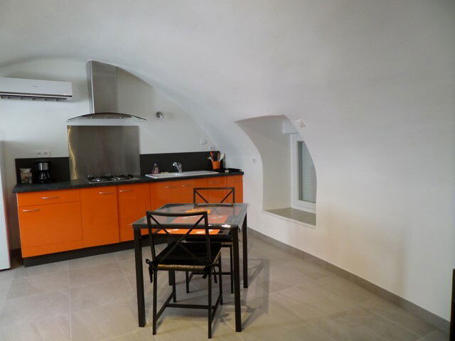 Estudio Independiente Saint-Étienne-de-Fontbellon 91879