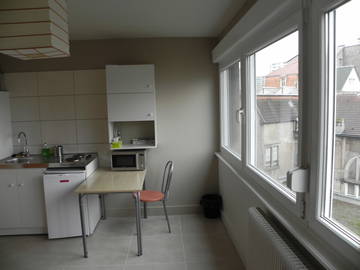 Roomlala | Estúdio para alugar - 4 paradas de bonde da estação de trem de Estrasburgo 