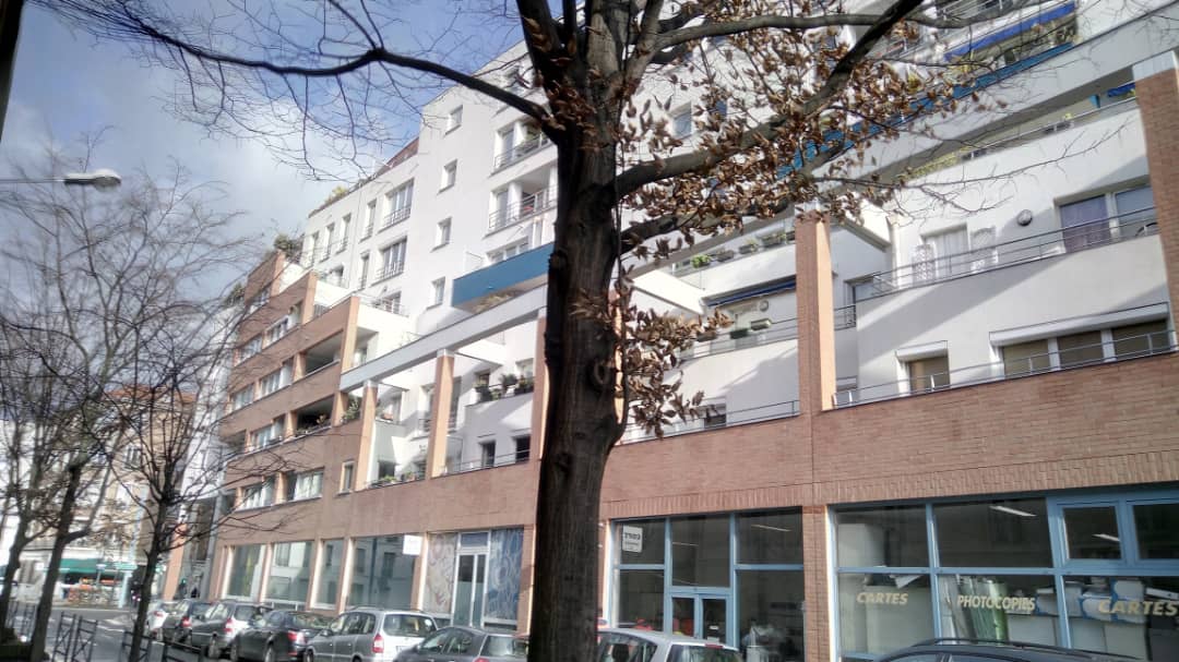 Colocação Paris 524038