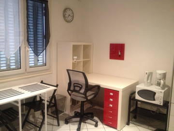 Roomlala | Estúdio para alugar no centro da cidade