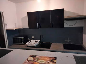 Roomlala | Estúdio perto da estação de trem Cergy