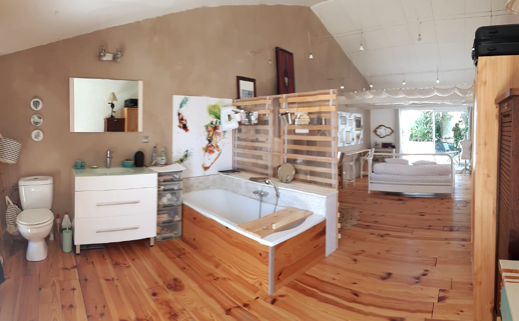 Hospedagem Em Casa De Família Bourg-Saint-Andéol 240295