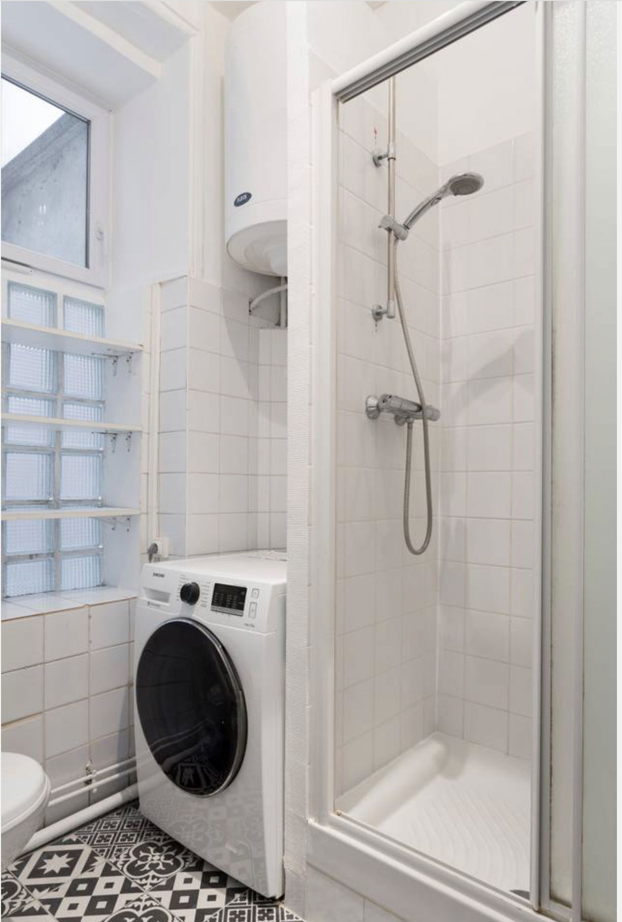Estudio Independiente Paris 244597