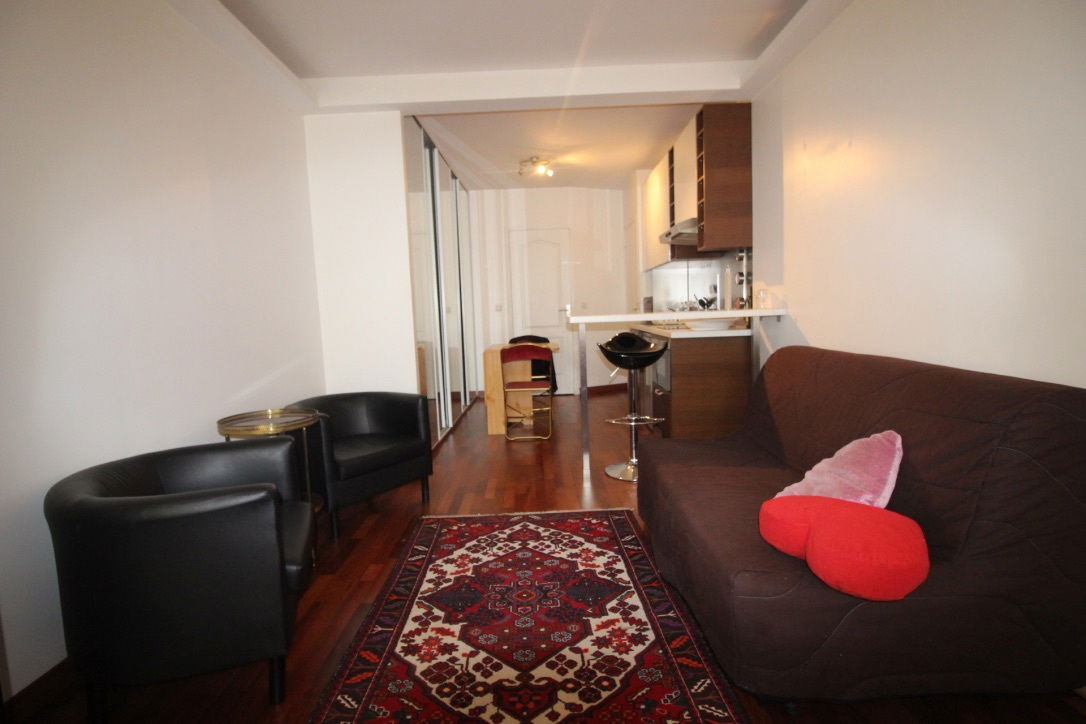 Uafhængigt Studie Neuilly-sur-Seine 181333