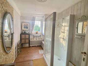 Chambre chez l'habitant à louer à Arras - photo 2 : salle de bain-2