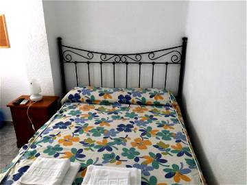 Private Room Málaga 153947-1