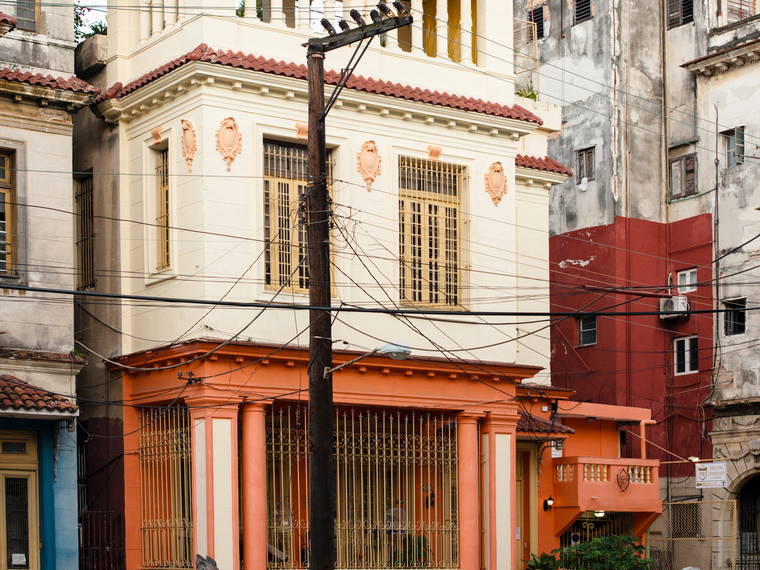 Quedarse En Casa La Habana 176119-1