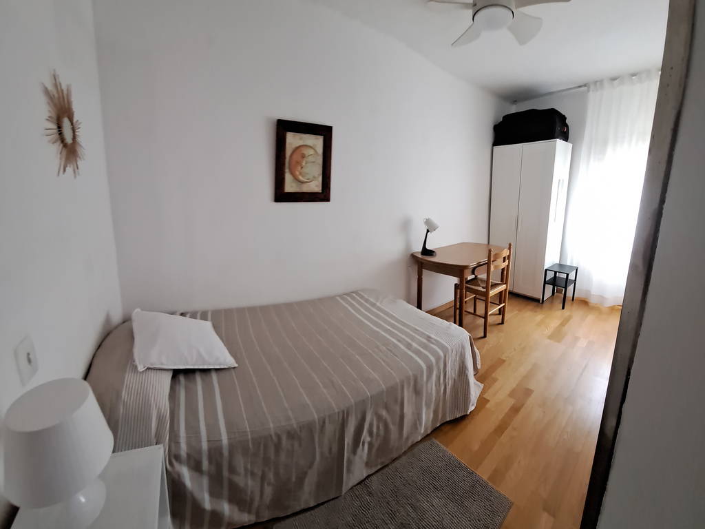 Habitación De Huéspedes Badalona 675799-1