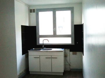 Room For Rent Antony 252154