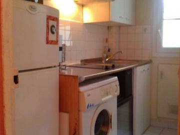 Room For Rent Clichy 44022