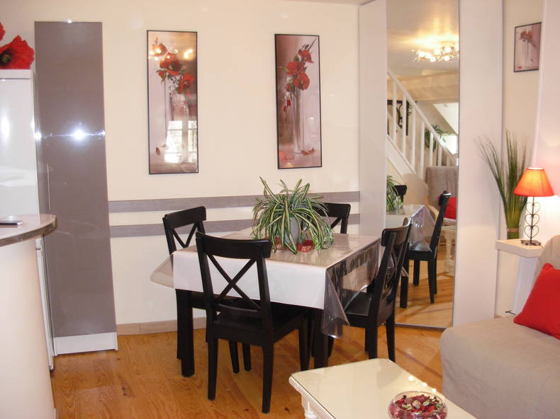 Entire Home Bayeux 74573-2