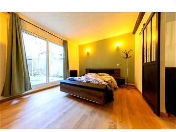 Roomlala | F2 For Rent In The DRC Rue De Vesle