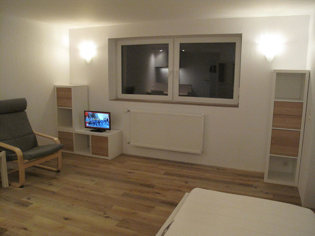 Independent Studio Arlon 239177
