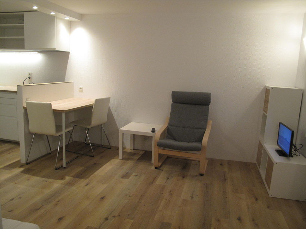 Independent Studio Arlon 239177