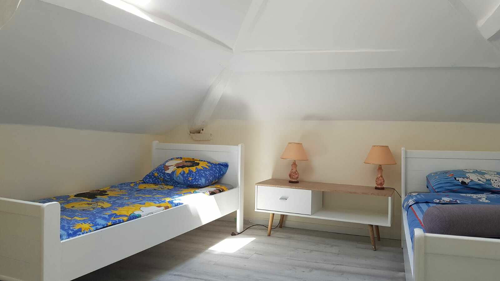 Independent Studio Coubron 260948