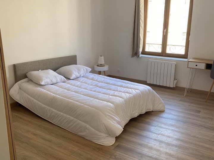 Entire Home Nancy 249425-5